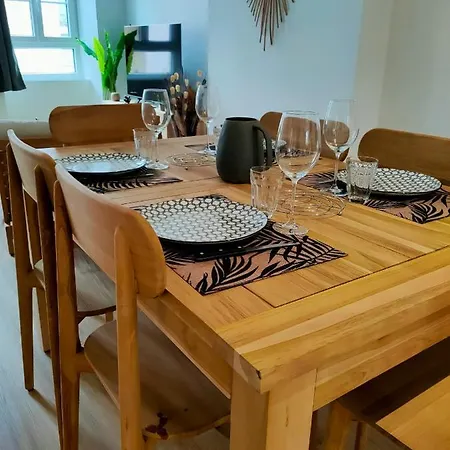 Superbe T2 Aux Pieds Des Cimes, Lumineux, Calme, Classe 4 Etoiles Apartment Bagneres-de-Bigorre